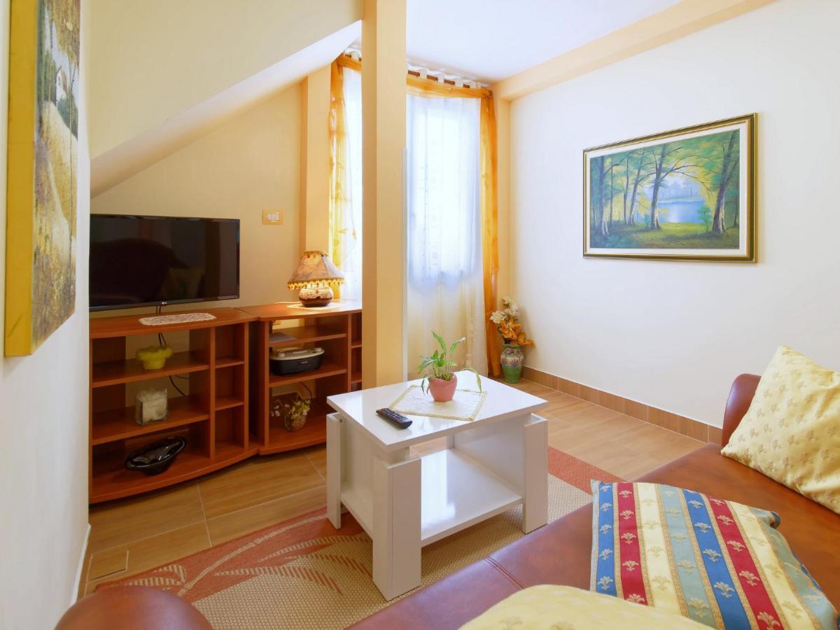 Holiday Home Nevena By Rent Istria 부제 외부 사진