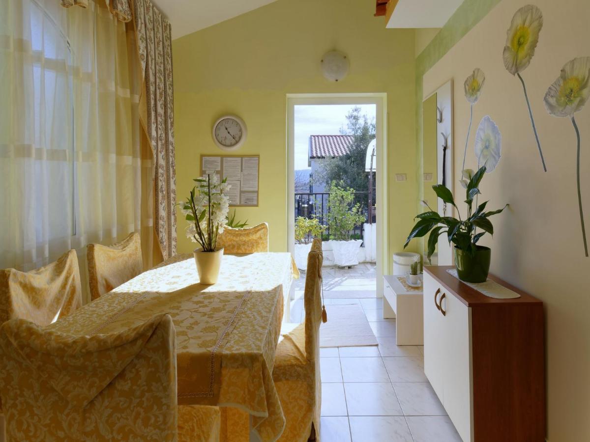 Holiday Home Nevena By Rent Istria 부제 외부 사진