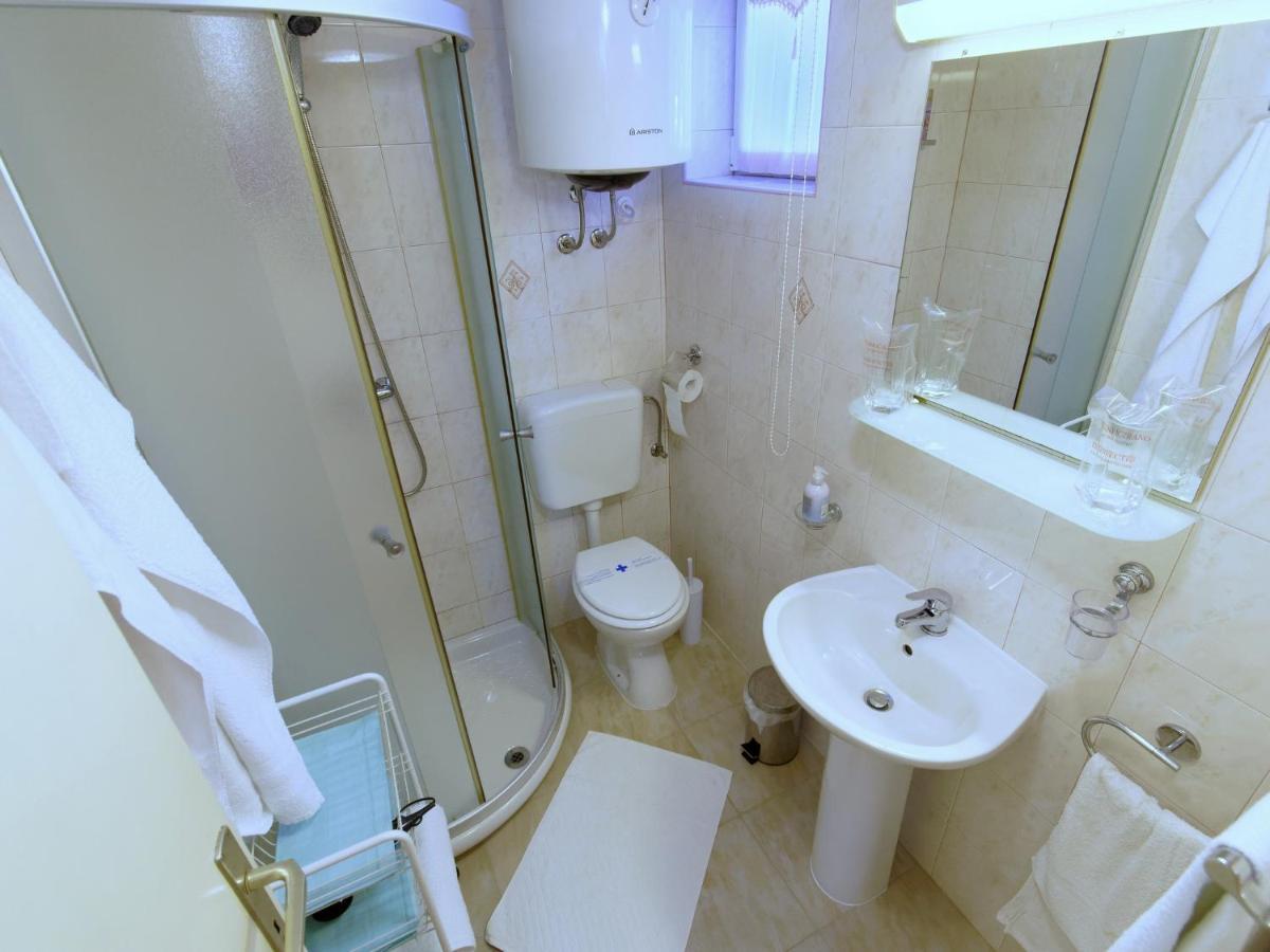 Holiday Home Nevena By Rent Istria 부제 외부 사진