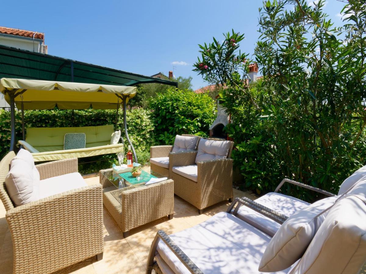 Holiday Home Nevena By Rent Istria 부제 외부 사진