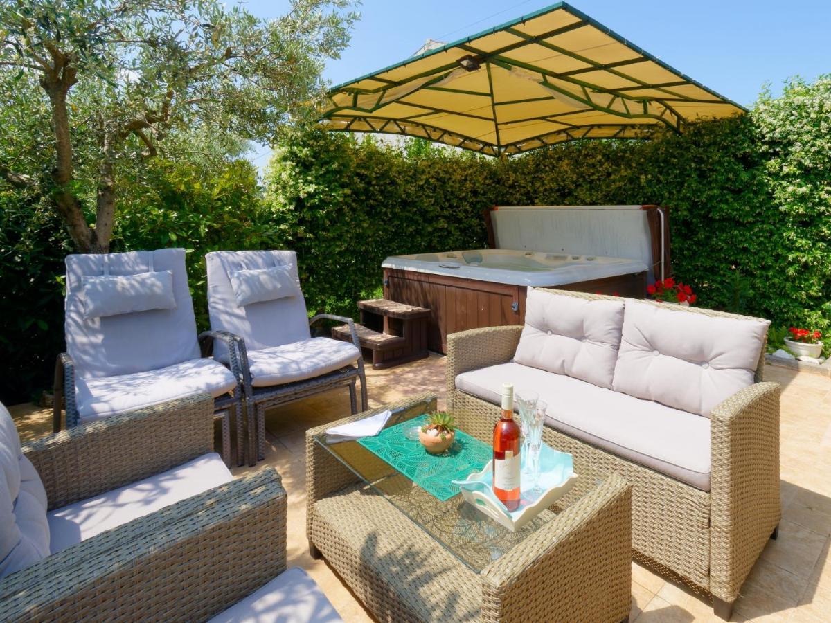 Holiday Home Nevena By Rent Istria 부제 외부 사진